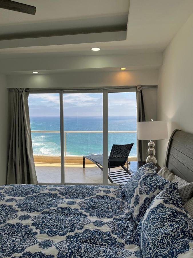 Beachfront 4 Bedroom Penthouse - Pool Steps To Beach & Mins To Downtown Rosarito Buitenkant foto